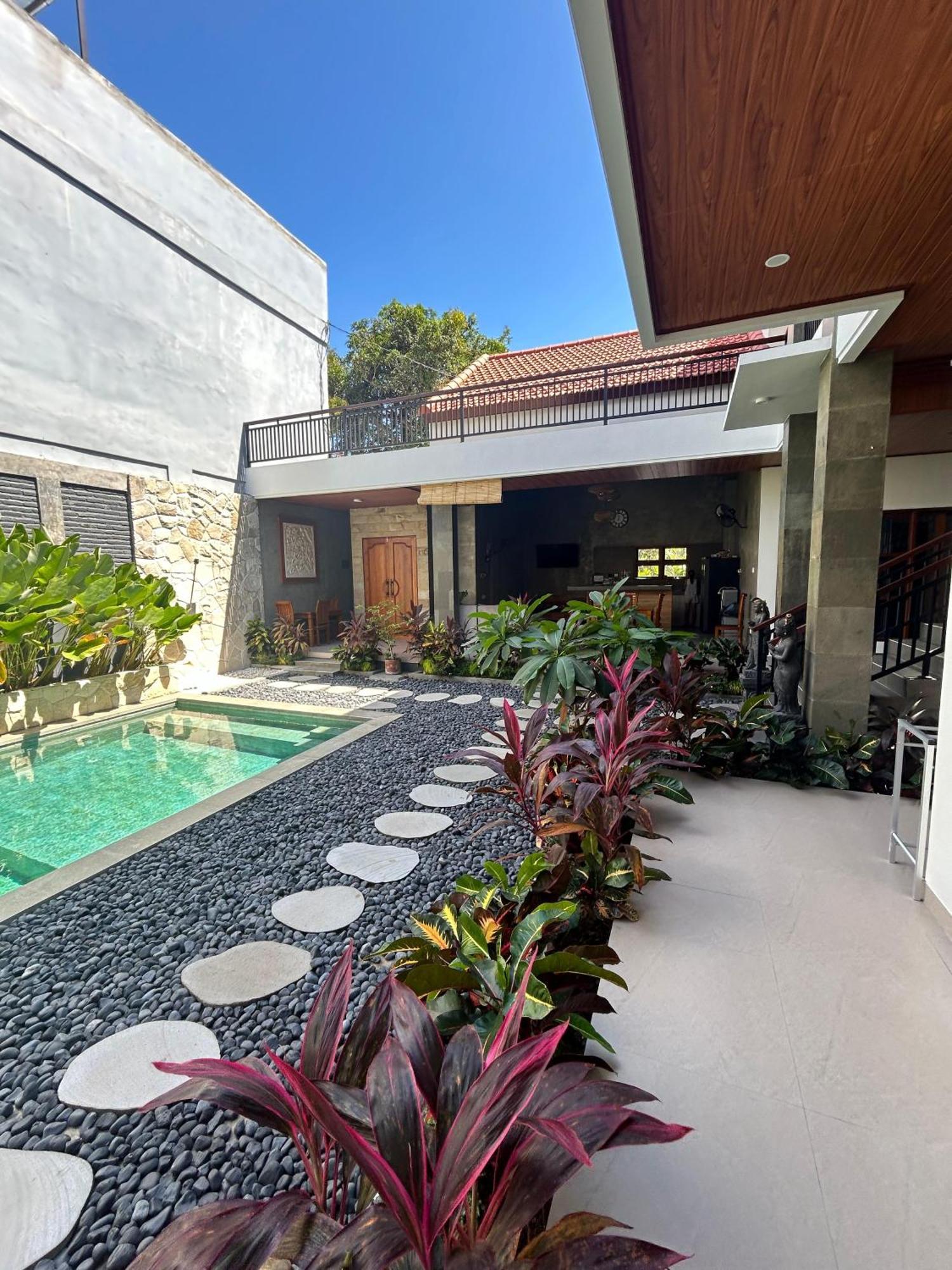 Villa Son Sun Uluwatu Exterior foto